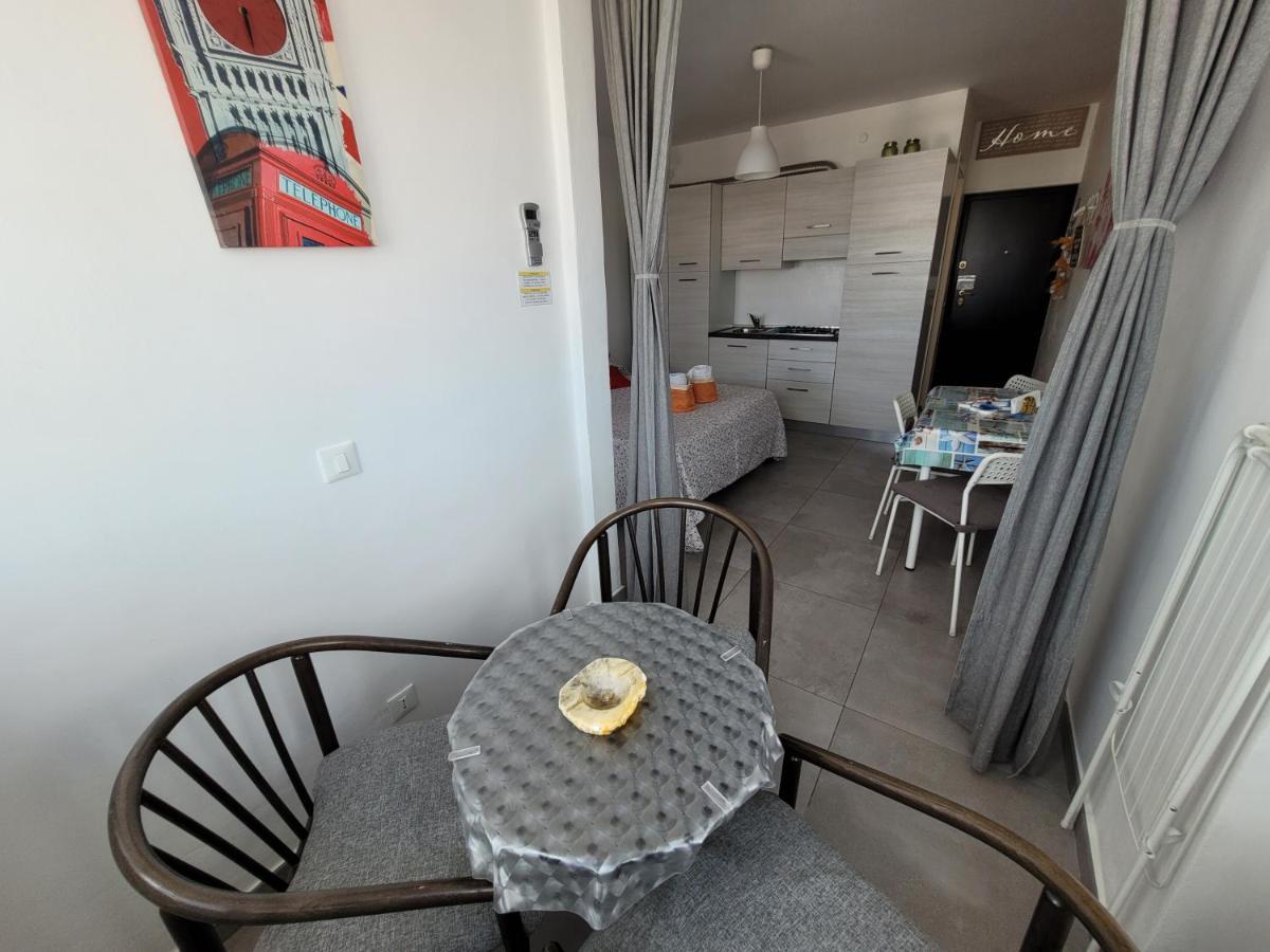Rosato 2 Sea View Apartment Lignano Sabbiadoro Buitenkant foto
